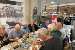 60997749-C46B-447D-939B-1F2DD39DC16E_1_105_c